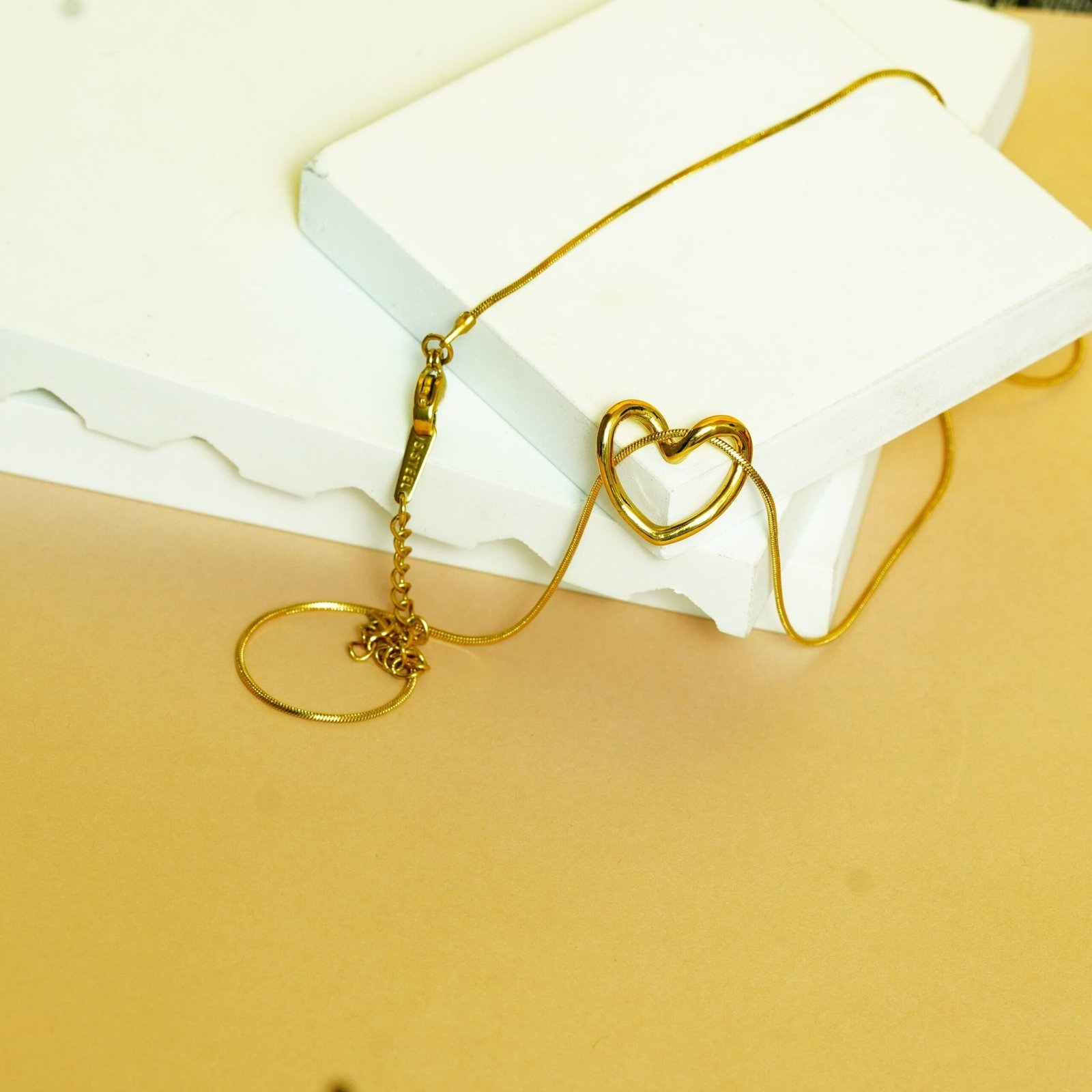 Minimalist golden Heart Pendant Necklace